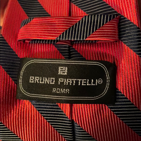 Tie - Picture 3 of 5